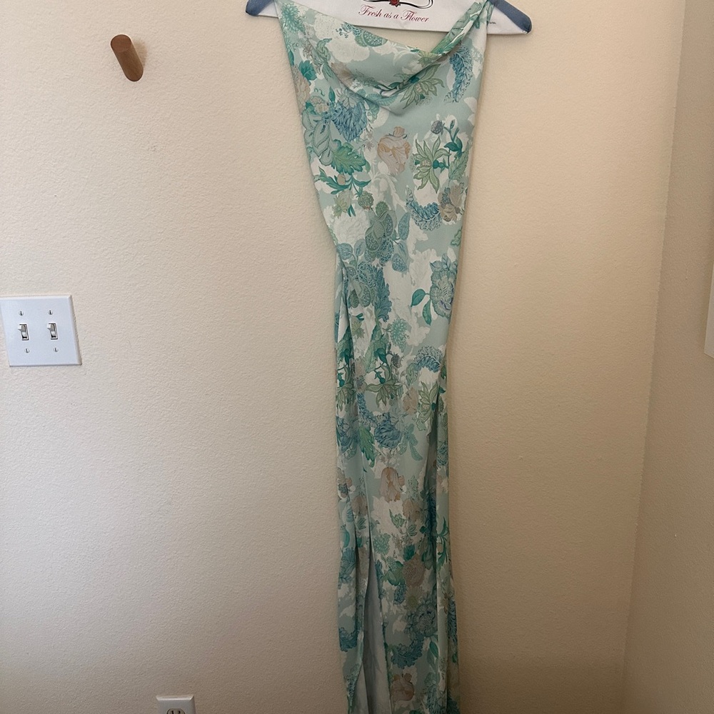 Revolve Resa River Dress - Picture 4 of 5
